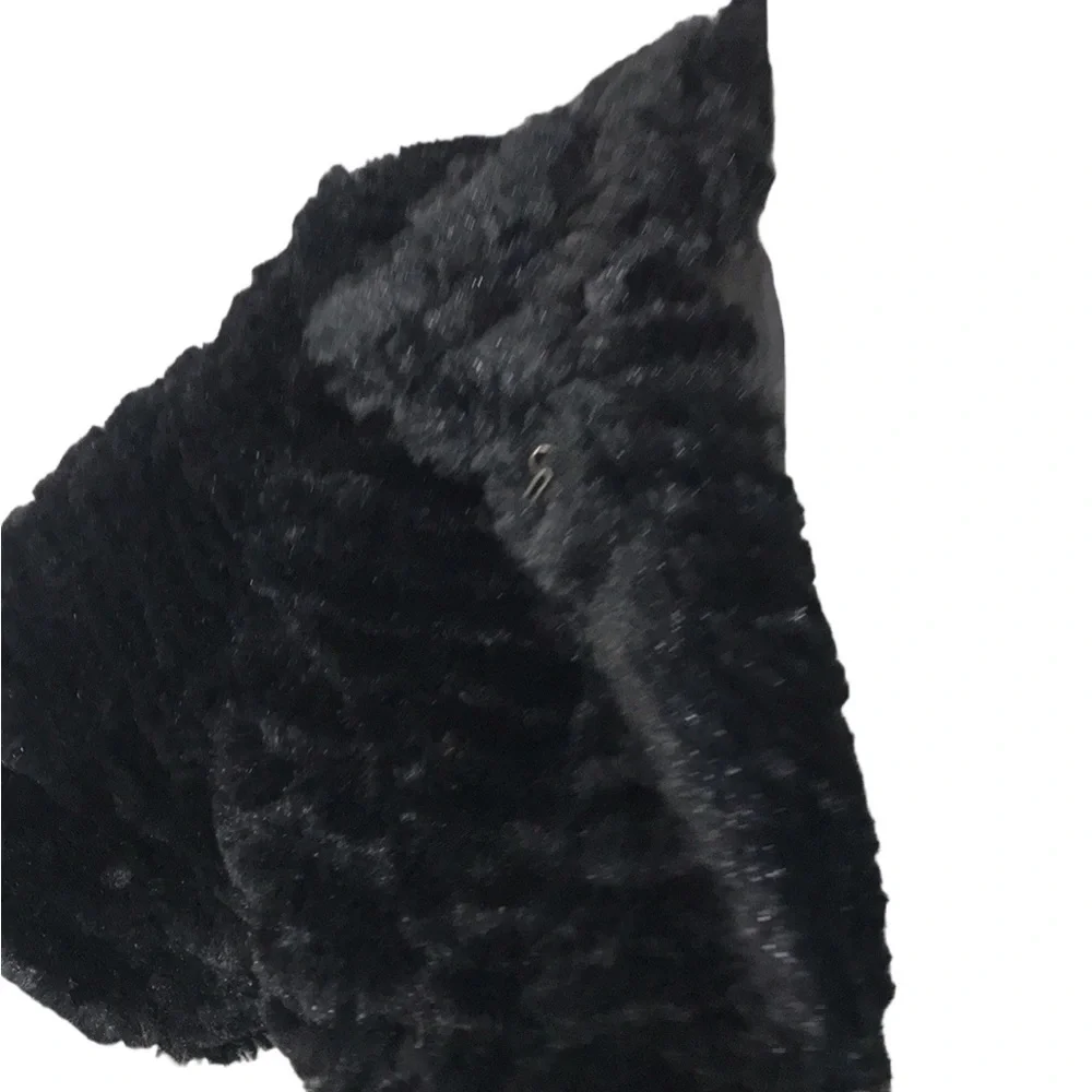 Poetry Plush Faux Fur Black Shrug Cape-let S